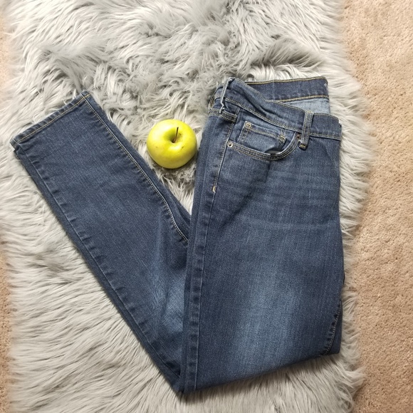 Old Navy Denim - Old Navy Women's Jean's , size 8 Regular